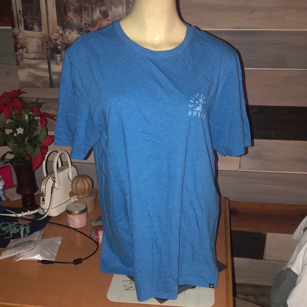 California Hurley Blue Tshirt - large size